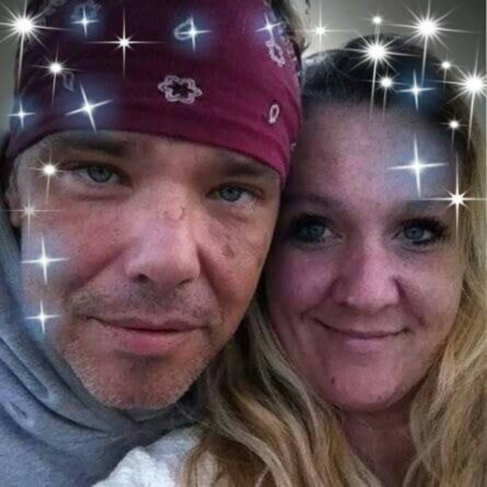 Meet your Posher, Lorie